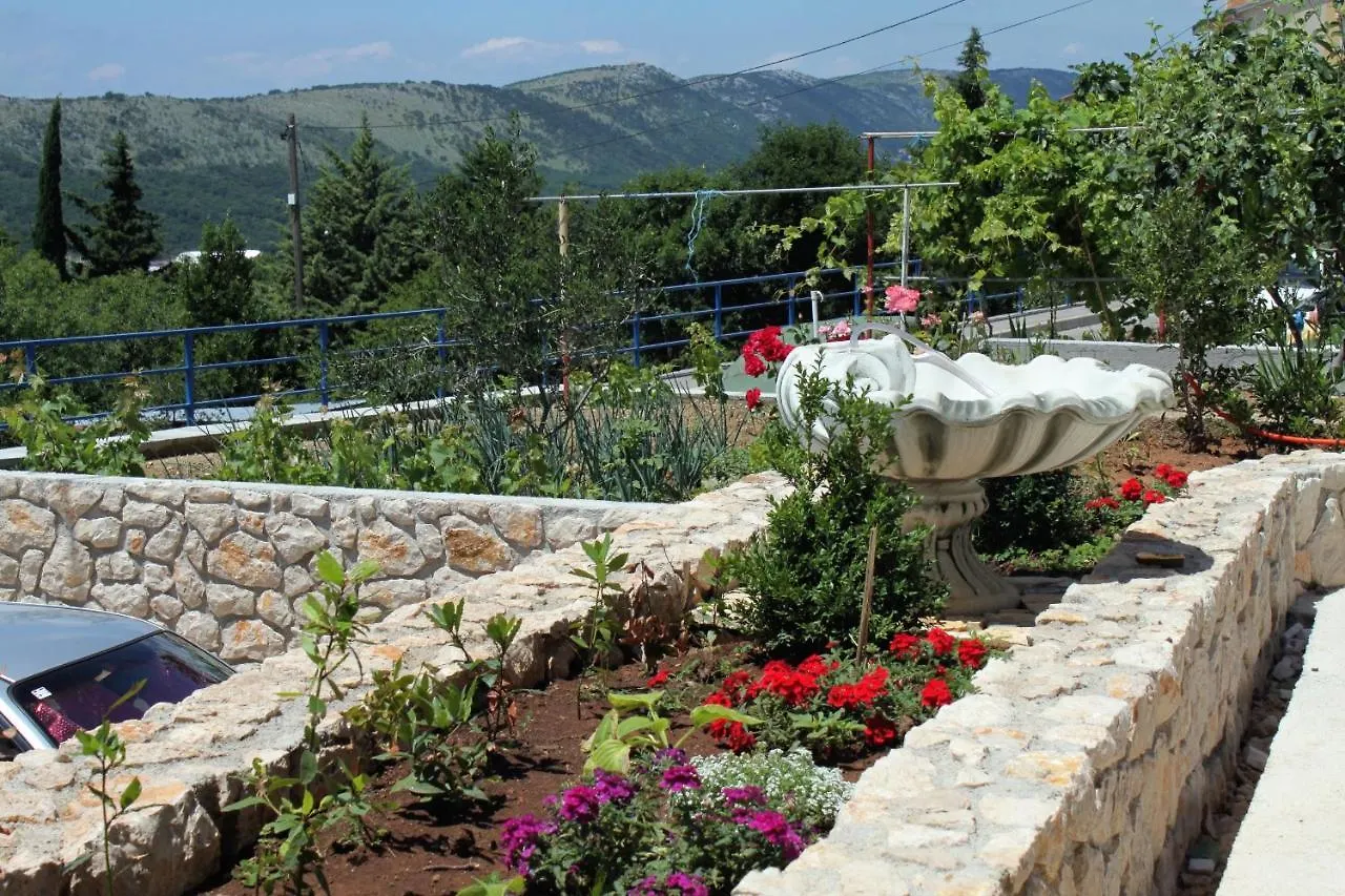 Apartments With A Swimming Pool Novi Vinodolski - 5479 Croatia