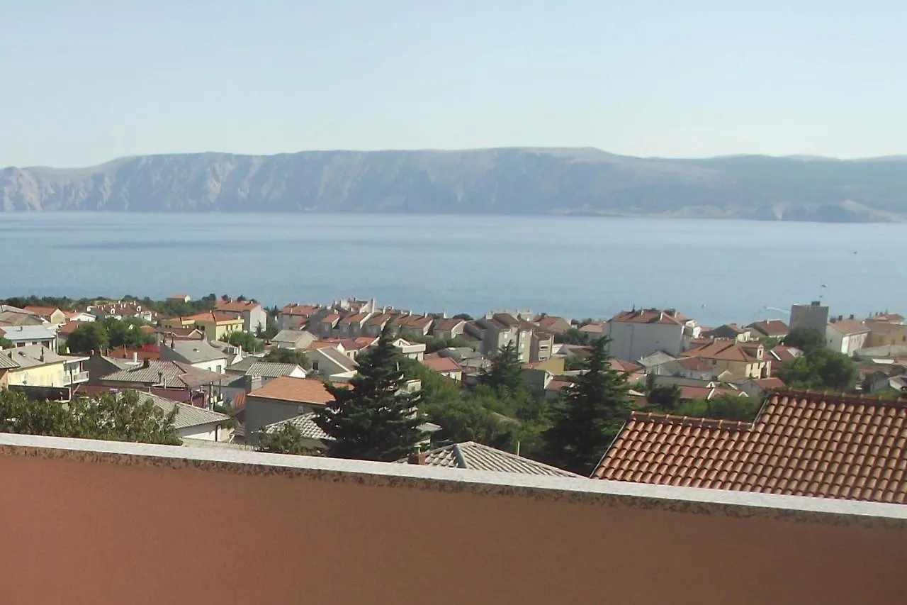Apartments With A Swimming Pool Novi Vinodolski - 5479