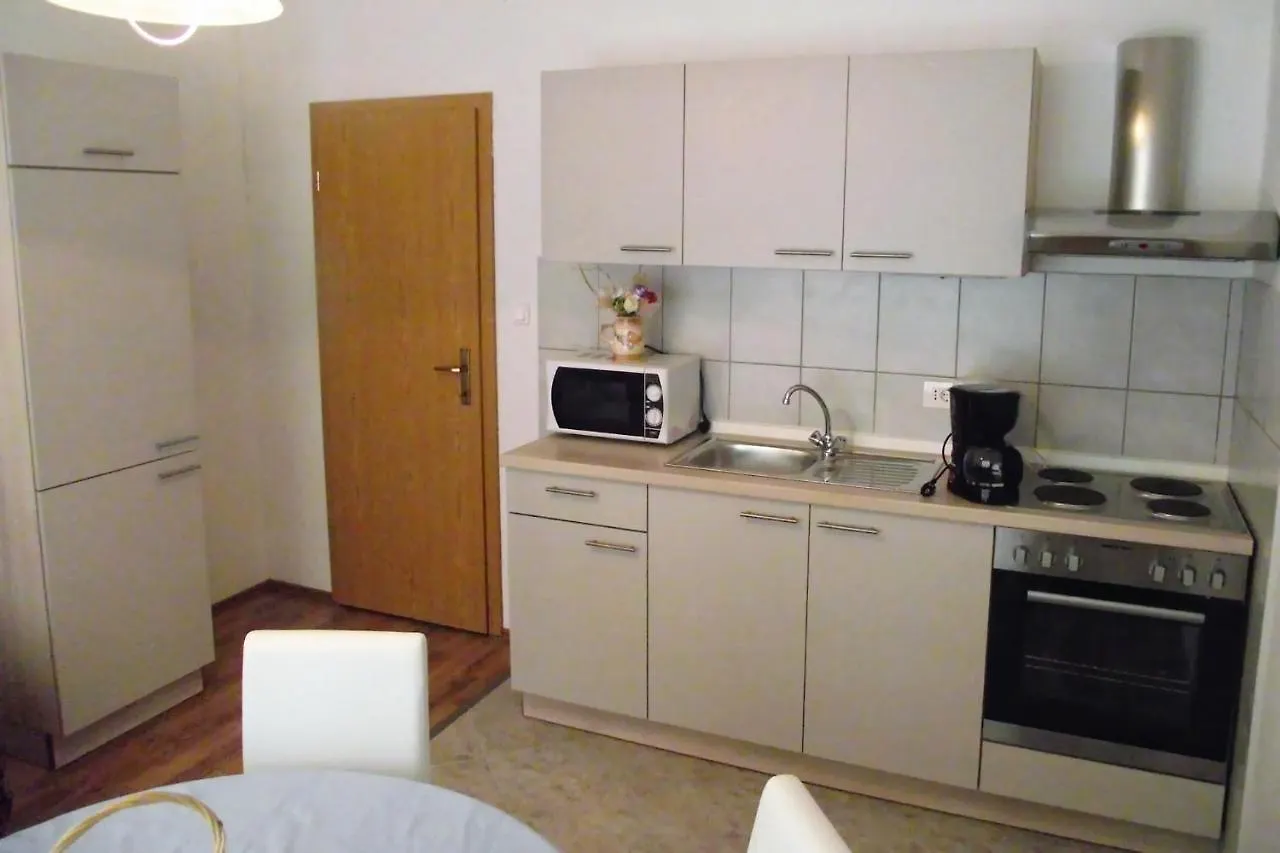 Apartments With A Swimming Pool Novi Vinodolski - 5479 Croatia