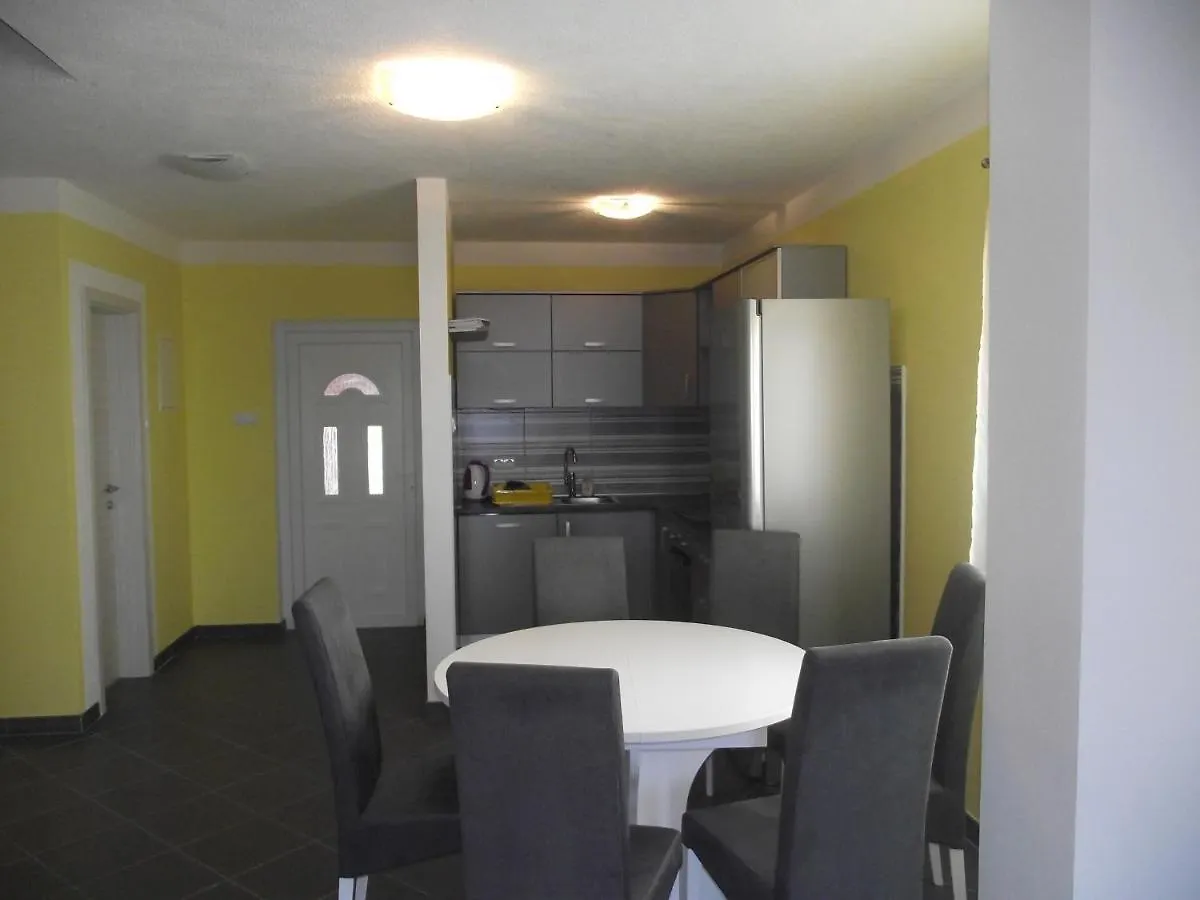 Apartments With A Swimming Pool Novi Vinodolski - 5479