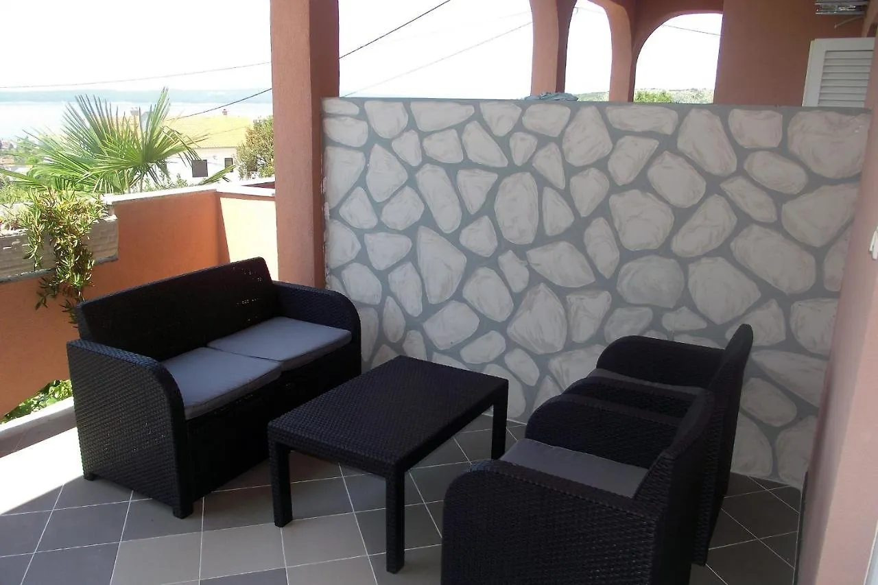 Apartments With A Swimming Pool Novi Vinodolski - 5479